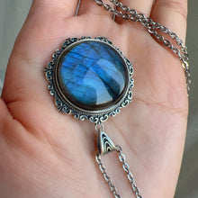 Load image into Gallery viewer, One and Only Strong Blue Flash Labradorite Round Pendant with Necklace | Handmade Natural Throat Chakra Healing Jewelry
