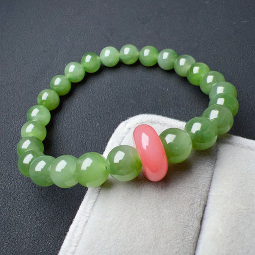 8mm Top-quality Green Nephrite Jade Beaded Bracelet with Yanyuan Agate Amulet Charm