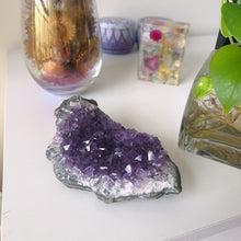 Load image into Gallery viewer, 332.8g Natural Amethyst Raw Stone Geode Slice Healing Stone Home Decor
