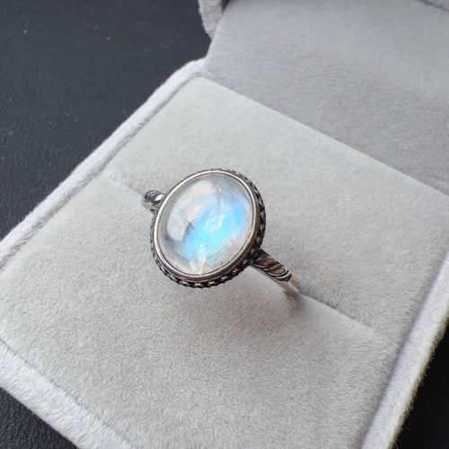 High Quality Blue Moonstone Ring Handmade with 7.7x9.5mm Cabochon 925 Sterling Silver