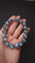 Load and play video in Gallery viewer, Rare Large Beads 11.2mm Blue Flash Labradorite Bracelet Natural Healing Crystal Jewelry
