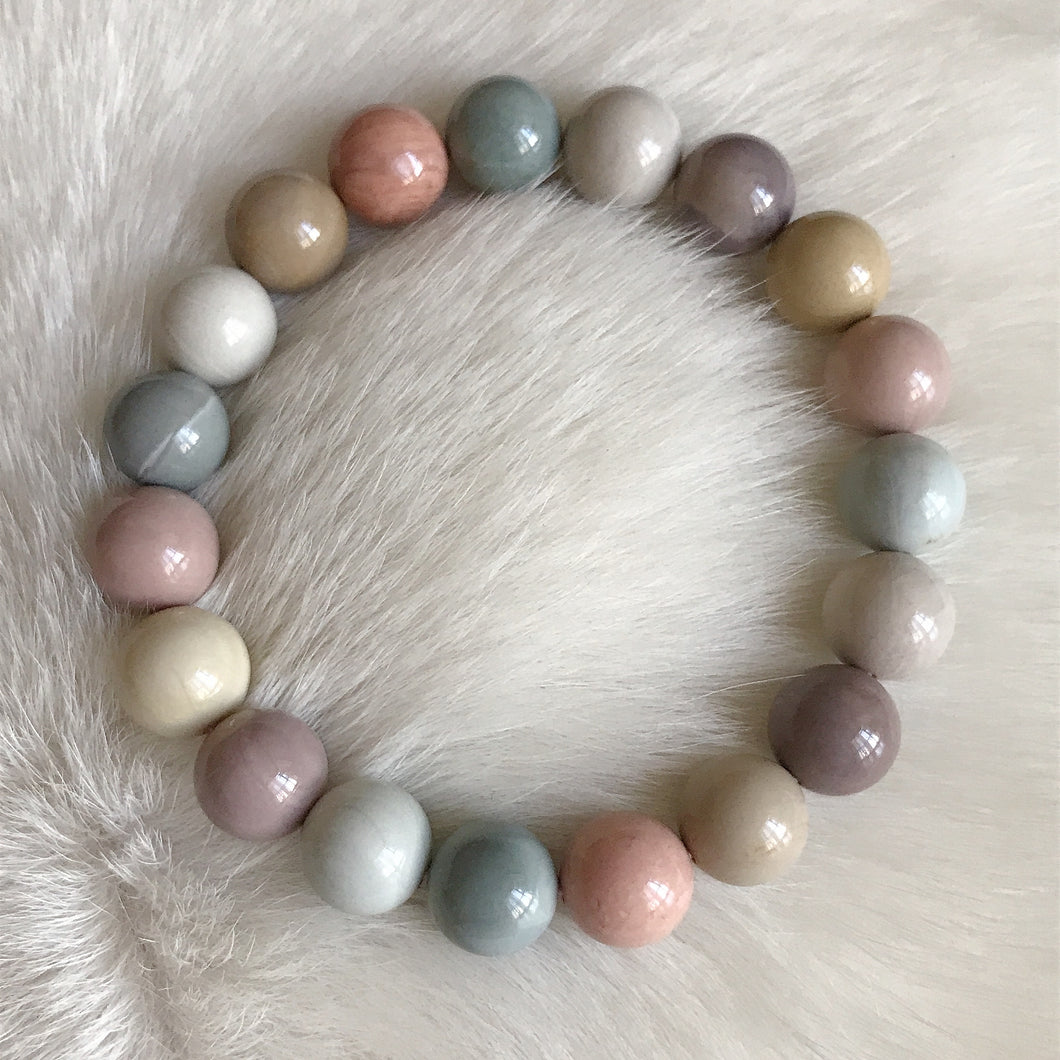 Creamy Macaron Color 10.5mm Alashan Agate Beaded Bracelet High-quality Healing Stone from Mongolia