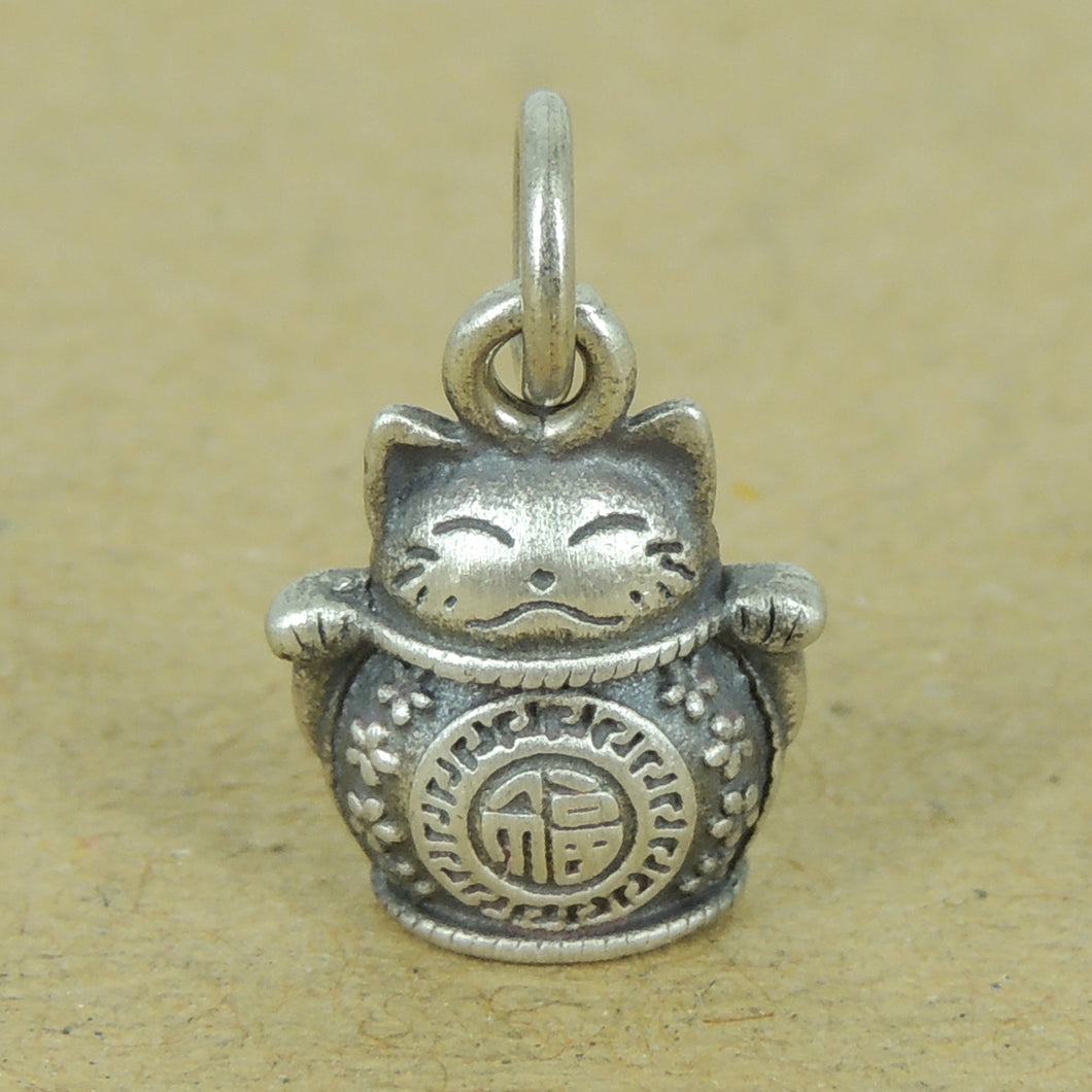 925 Sterling Silver Non-Plated with Stamp Vintage Lucky Cat Maneki Neko Pendant Blessing Attraction of Wealth Popular