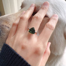 Load image into Gallery viewer, Top Grade Trillion Cut Moldavite Ring Natural Best Green Color | High-frequency Healing Stone
